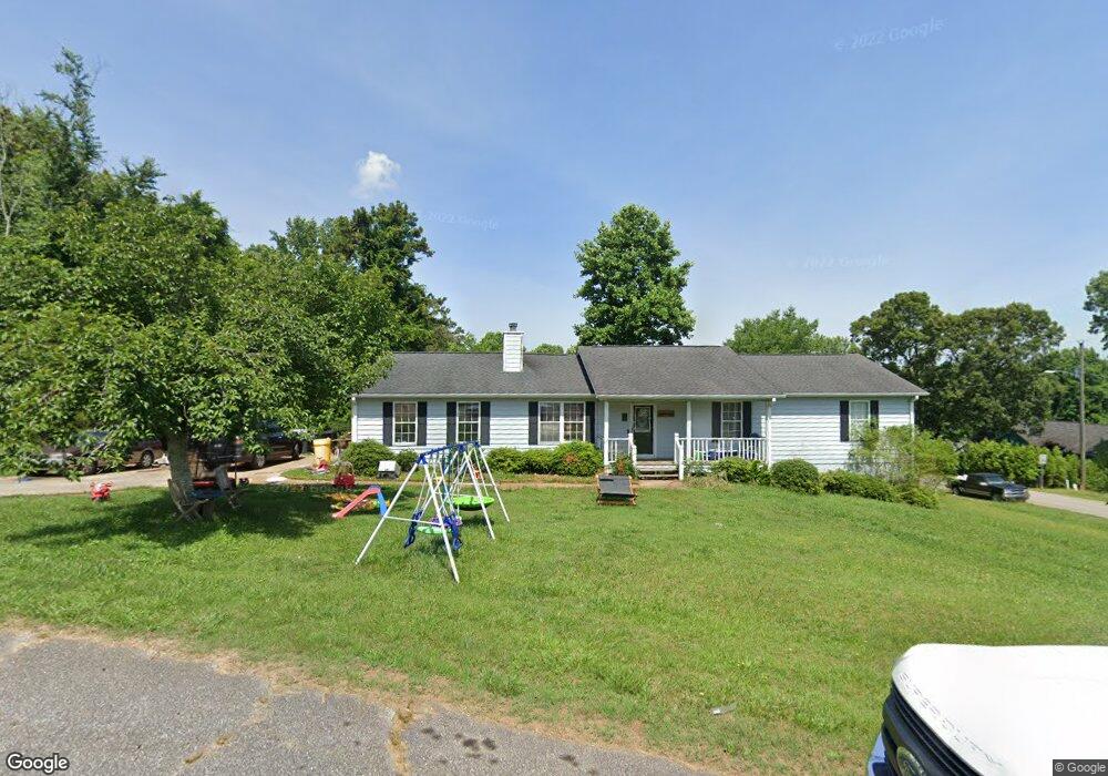 2669 Highland Park Dr, Gainesville, GA 30506 - photo 1