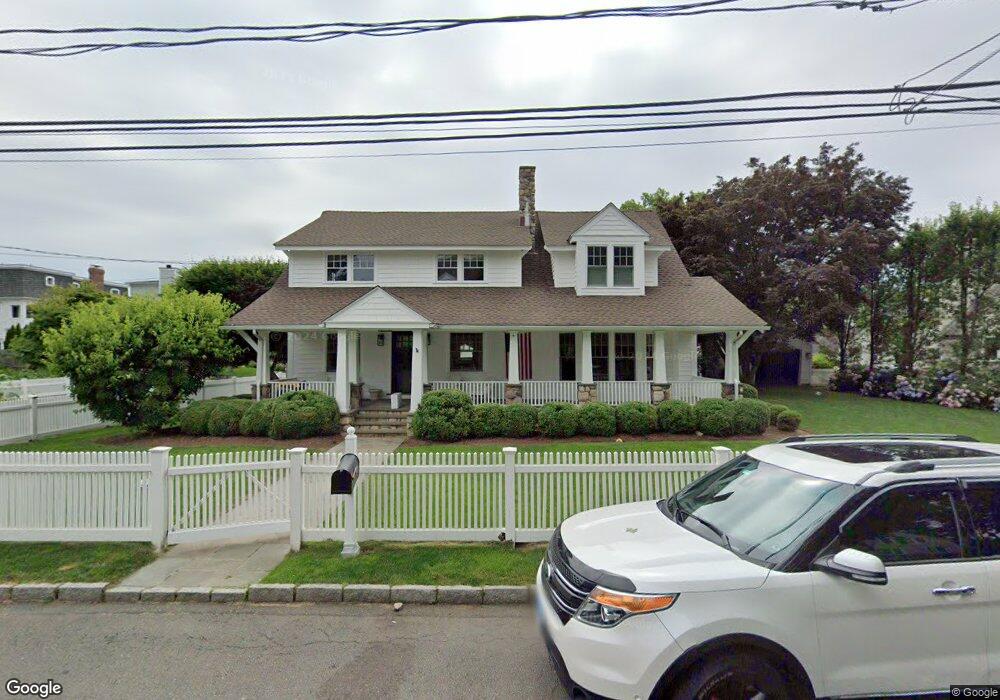 10 Hendrie Dr, Old Greenwich, CT 06870 - photo 1