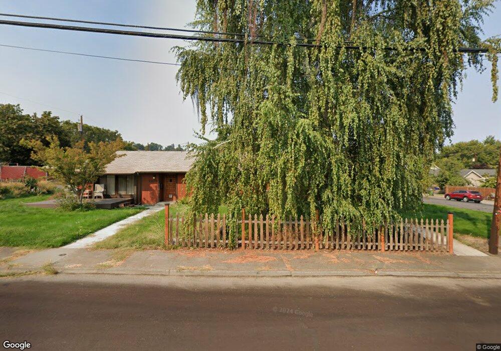 1203 G St, the Dalles, OR 97058 - photo 1