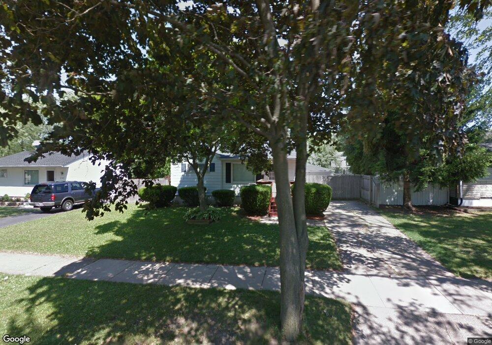 2101 Indian Rd, Waukegan, IL 60087 - photo 1