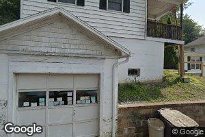9 Hill St, Glen Lyon, PA 18617