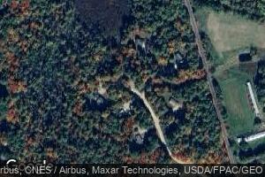 2 Lowmoor Dr, Leeds, ME 04263