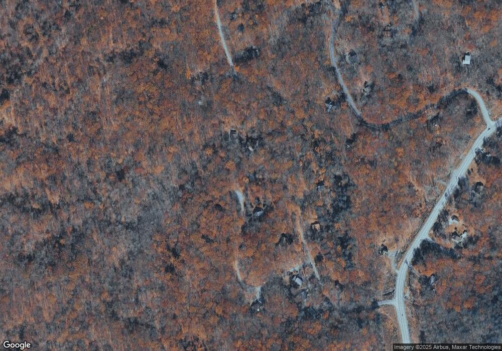 2136 Bucktail Ct, Bushkill, PA 18324 - photo 1