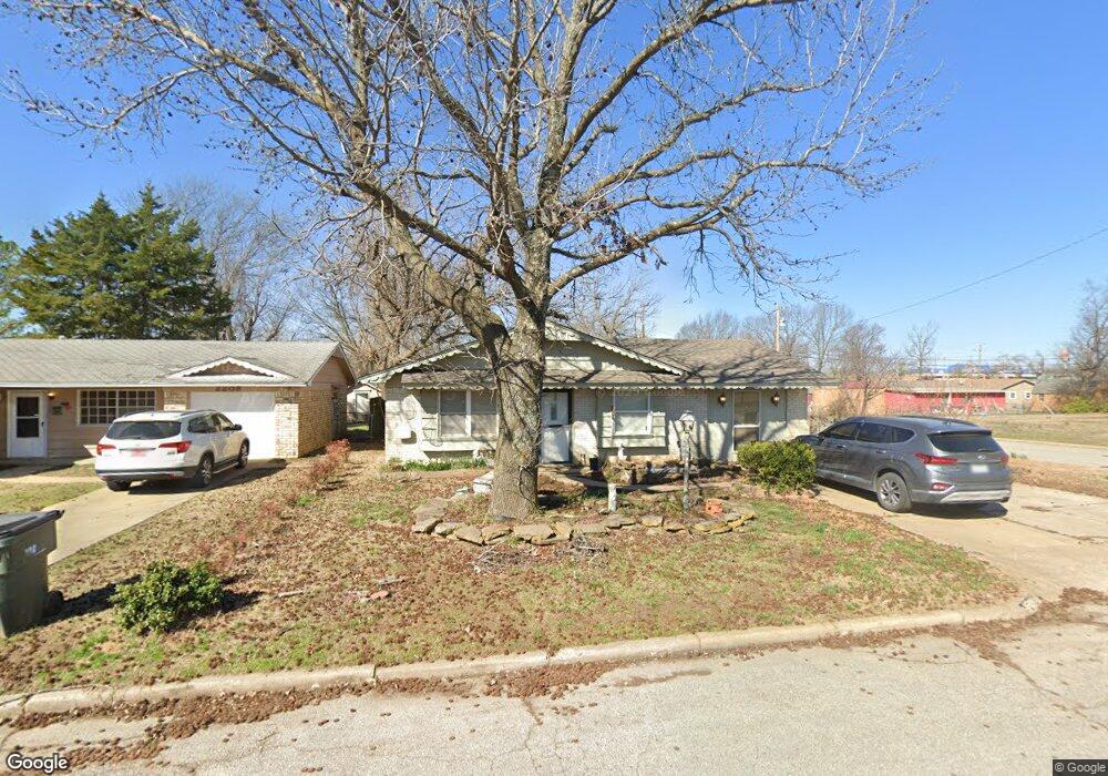 2204 S Park St, Sapulpa, OK 74066 - photo 1