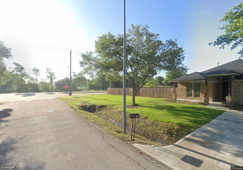 8434 Peekskill Ln, Houston, TX 77075 - photo 1