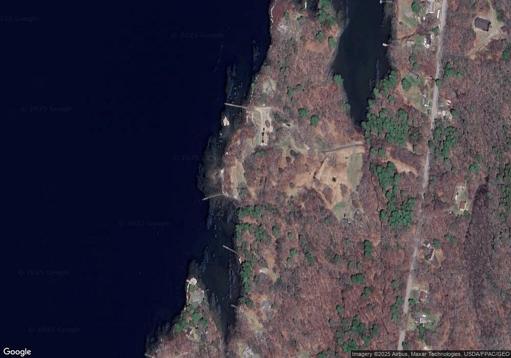 28 Landing Rd, Boothbay, ME 04537 - photo 1