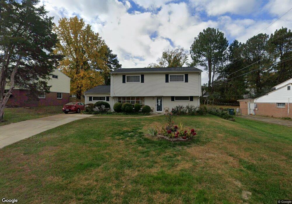 9207 Farmington Dr, Henrico, VA 23229 - photo 1