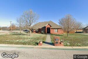 601 E Colorado St, Walters, OK 73572