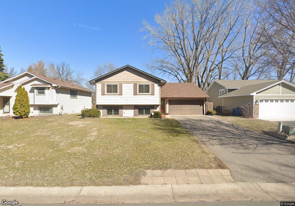 573 98th Ln NW, Coon Rapids, MN 55433 - photo 1