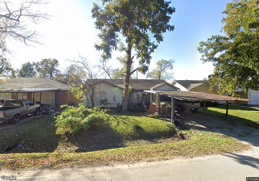 2910 Cedar Hill Ln, Houston, TX 77093 - photo 1