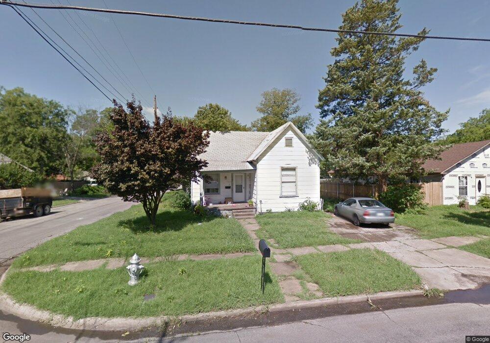 922 S Willow St, Sherman, TX 75090 - photo 1