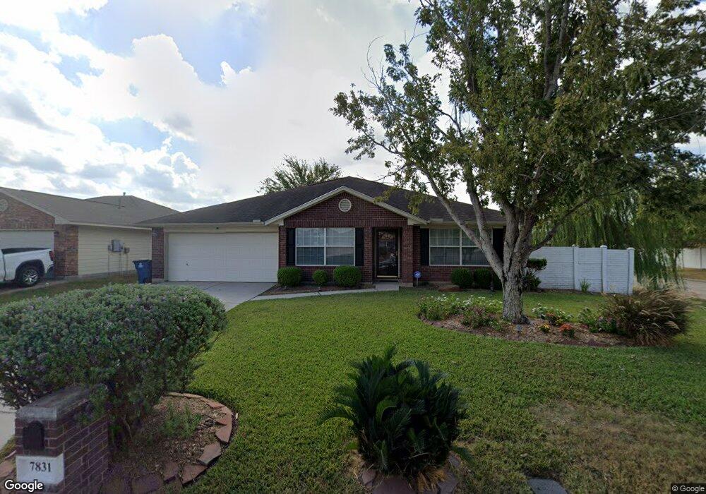 7831 Brook Trail Cir, Houston, TX 77040 - photo 1