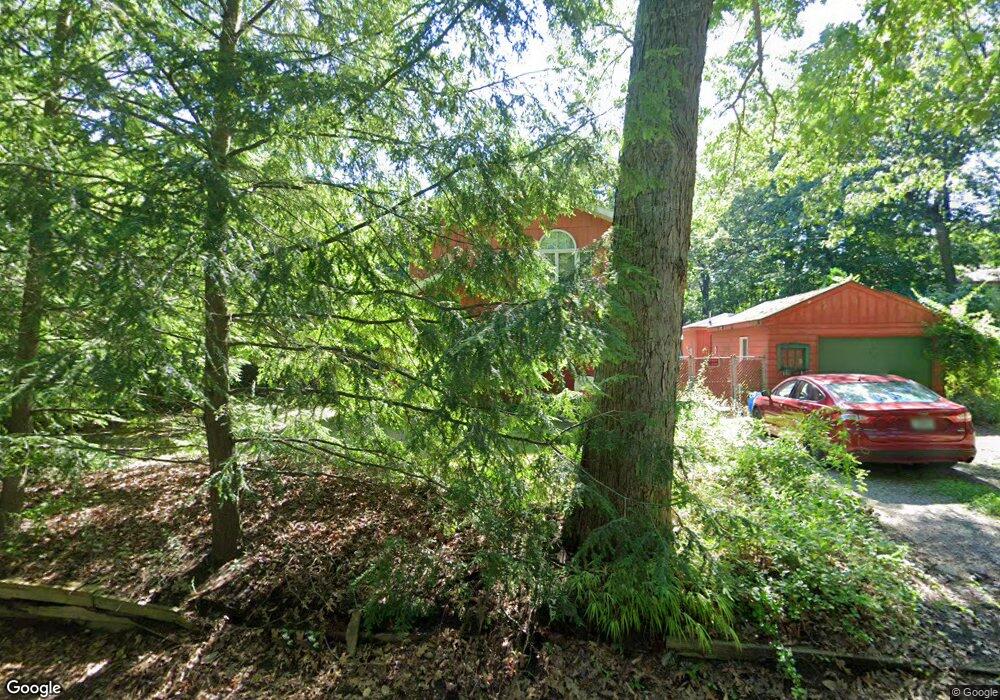 601 Elmwood Dr, Michigan City, IN 46360 - photo 1