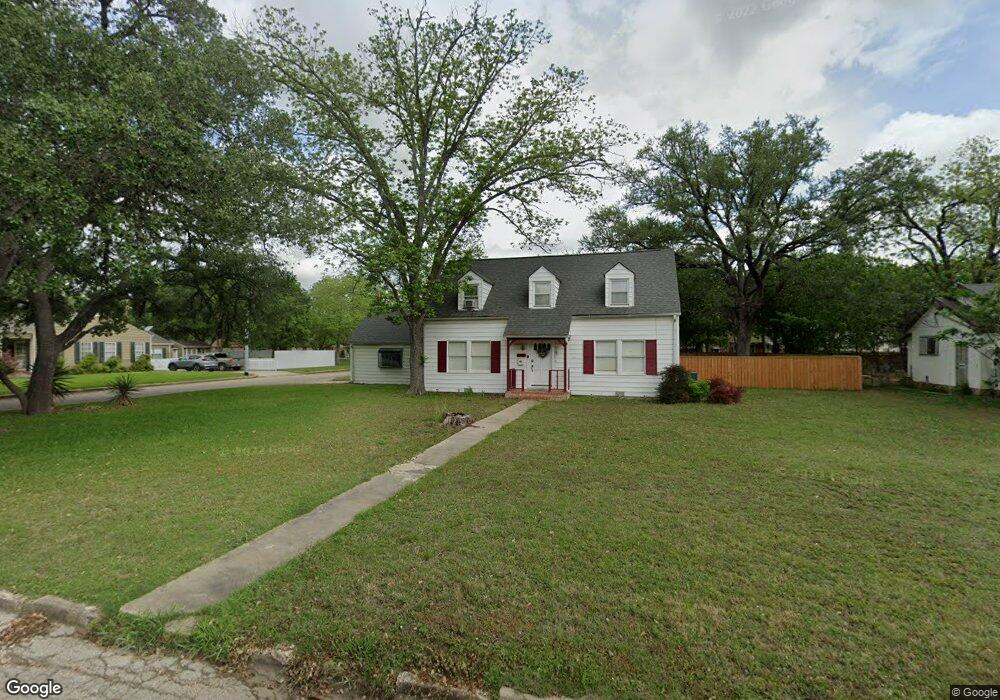 1054 Bismark St, Seguin, TX 78155 - photo 1