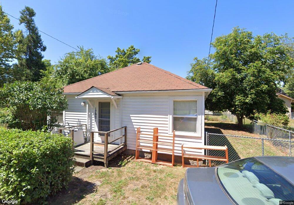 1792 Moon Lee Ln, Eugene, OR 97403 - photo 1