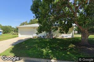 215 S H St, Broken Bow, NE 68822