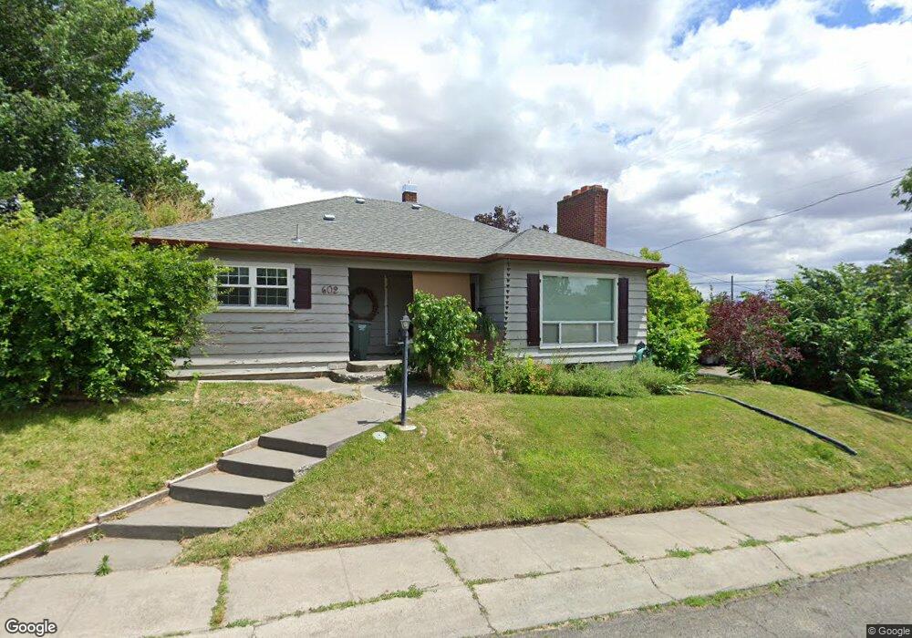 602 NW 10th St, Pendleton, OR 97801 - photo 1