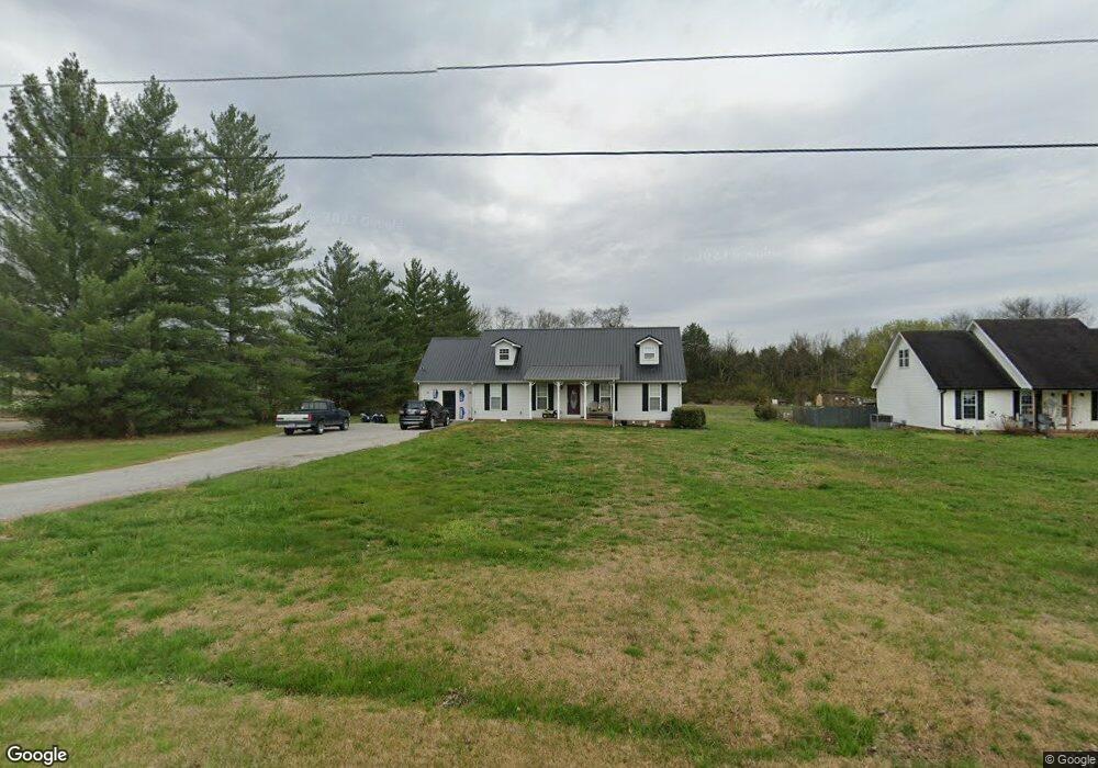 2113 Mae Ln, Lewisburg, TN 37091 - photo 1