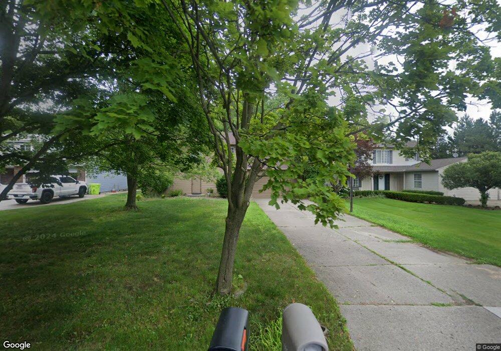 6524 Fieldview Ave, West Bloomfield, MI 48324 - photo 1