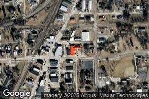 215 E Owsley St, Chenoa, IL 61726