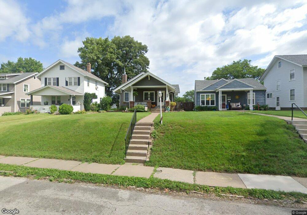 1526 E High St, Davenport, IA 52803 - photo 1