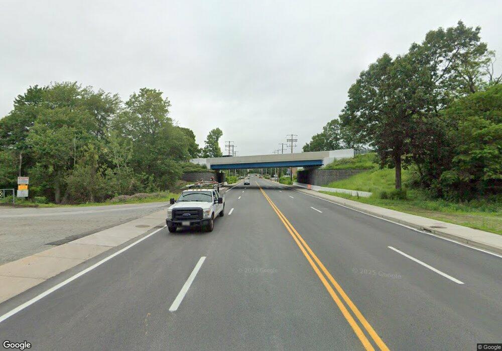 98 Jefferson Blvd, Warwick, RI 02888 - photo 1