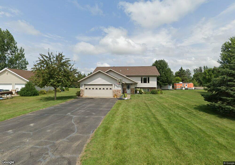605 Tenth St W, Park Rapids, MN 56470 - photo 1