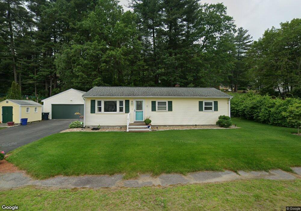 8 Nottingham Dr, Nashua, NH 03062 - photo 1