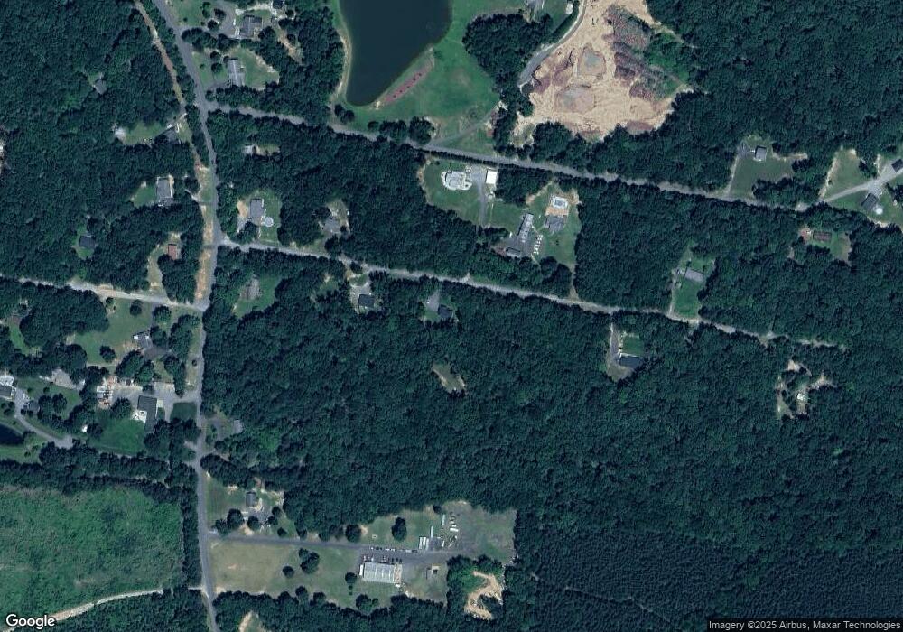 33288 Locust Grove Dr, Locust Grove, VA 22508 - photo 1