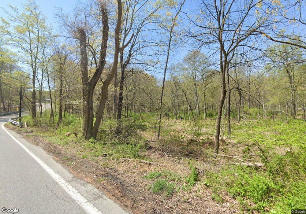 70 Mount Airy Rd E, Croton On Hudson, NY 10520 - photo 1