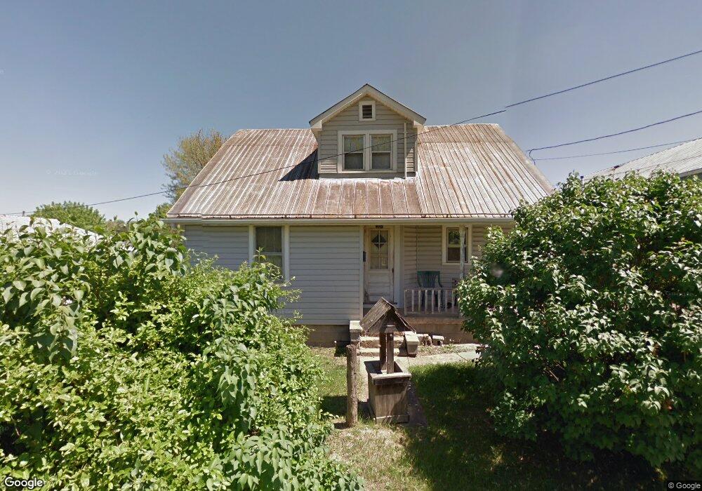 307 Funnel St, Moorefield, WV 26836 - photo 1