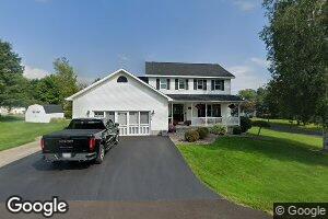 18 Lakeview Ave, Rouses Point, NY 12979