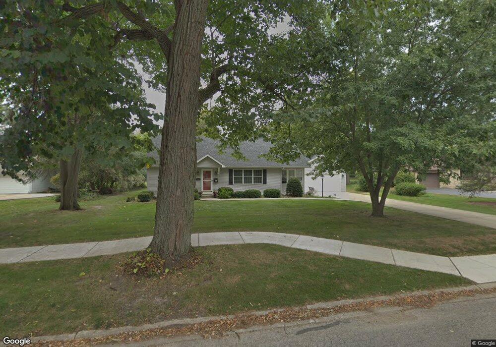 1135 N Eagle St, Naperville, IL 60563 - photo 1