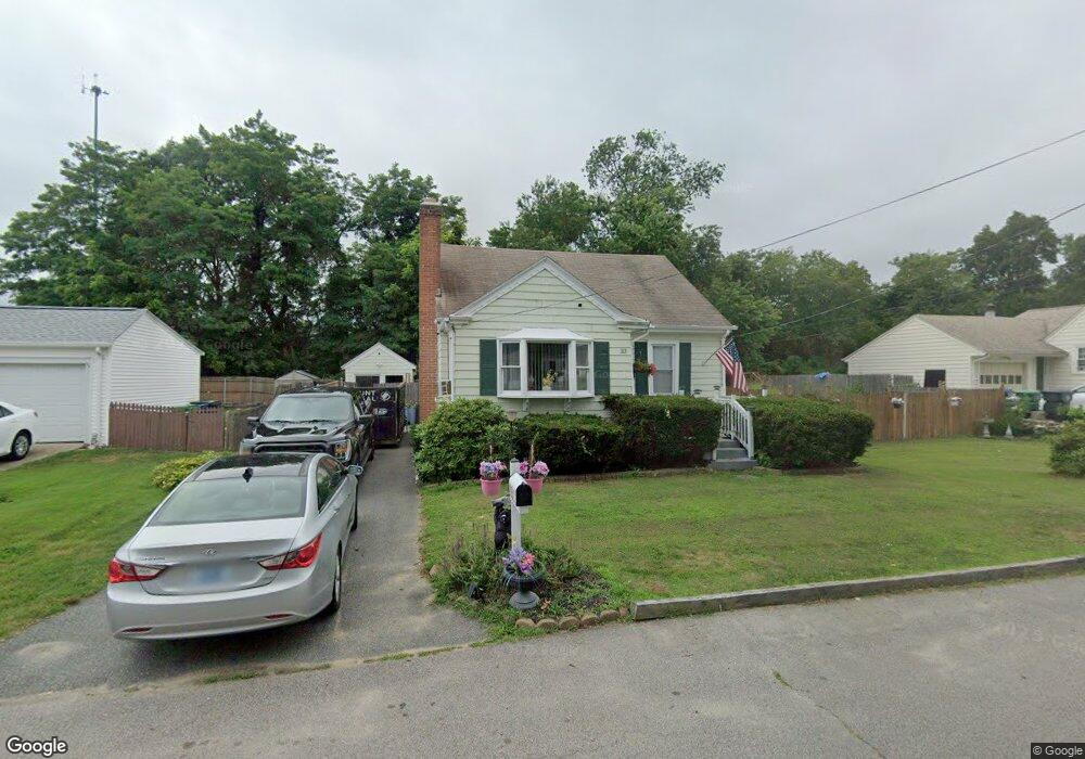 33 Palm Blvd, Warwick, RI 02888 - photo 1