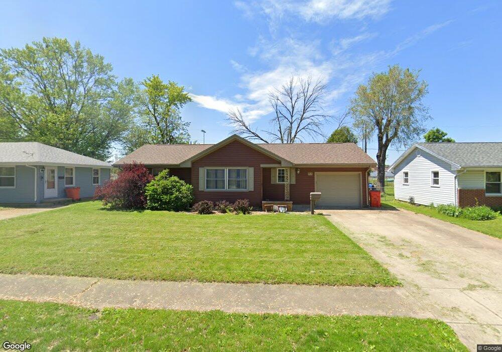 913 S 23rd St, Mattoon, IL 61938 - photo 1
