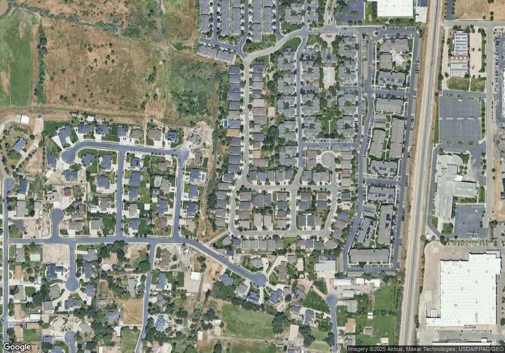 512 W Aspen Gate Ln, South Jordan, UT 84095 - photo 1