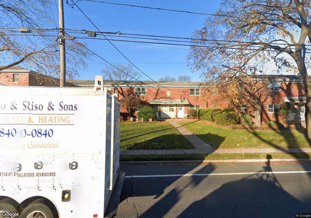 400 Knickerbocker Rd unit 2B, Dumont, NJ 07628 - photo 1