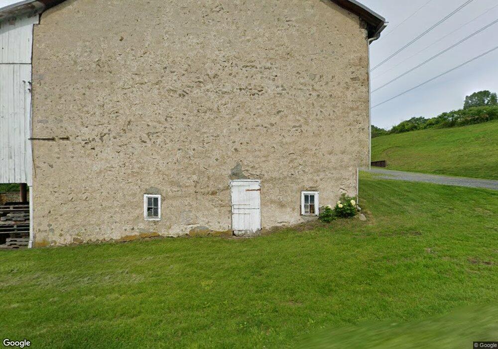 5434 MacUngie Mountain Rd, Macungie, PA 18062 - photo 1