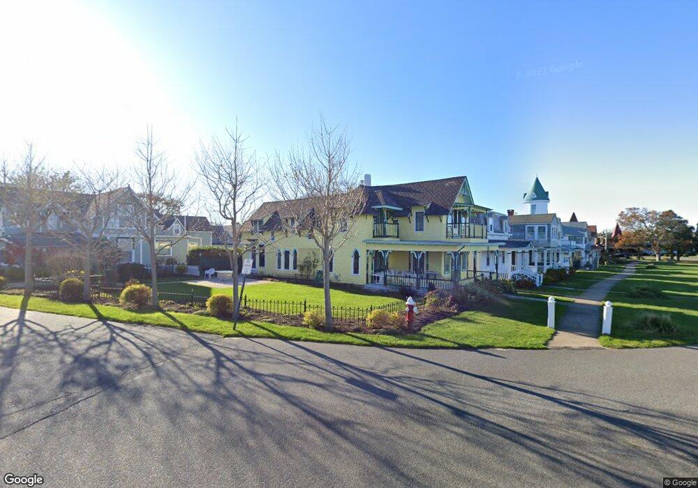 79 Ocean Ave, Oak Bluffs, MA 02557 - photo 1