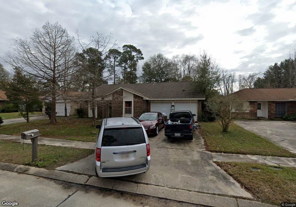 204 Somerset Rd, Slidell, LA 70461 - photo 1