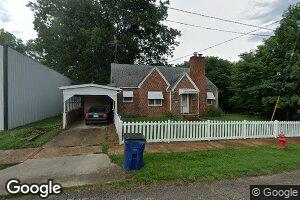 400 S Locust St, Chamois, MO 65024