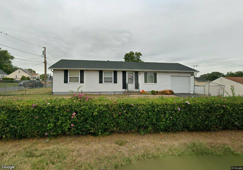 317 Lewis St, Somerset, NJ 08873 - photo 1