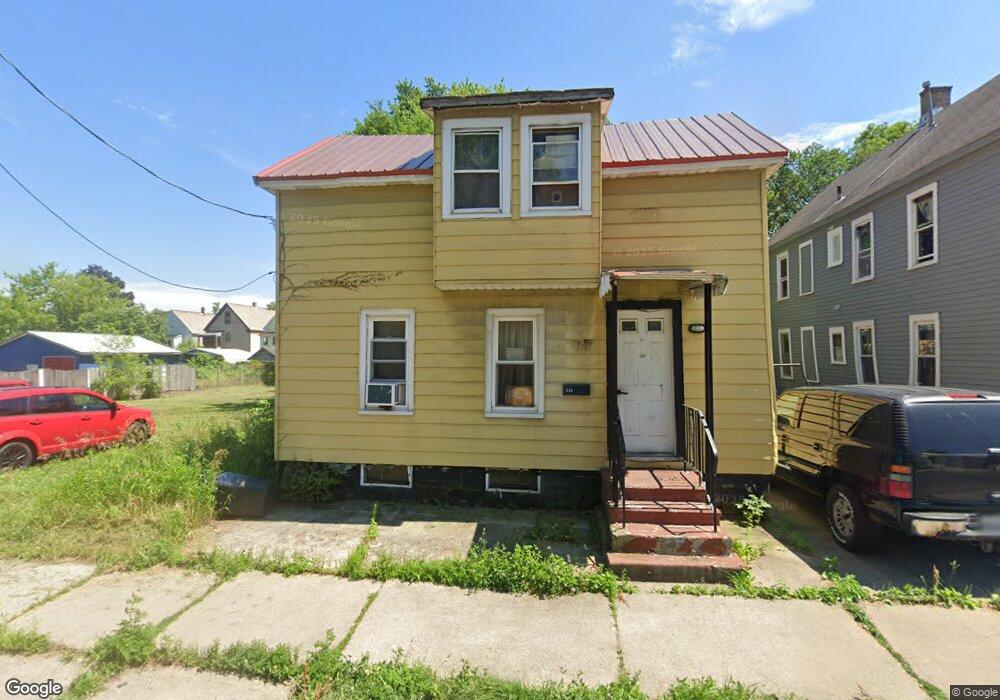 513 Schenectady St, Schenectady, NY 12307 - photo 1