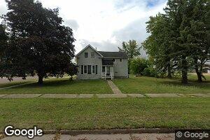 52 Cleveland Ave E, Winnebago, MN 56098