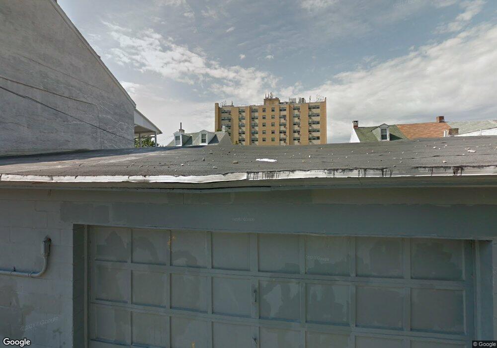 510 Heckmans Ct, Reading, PA 19604 - photo 1