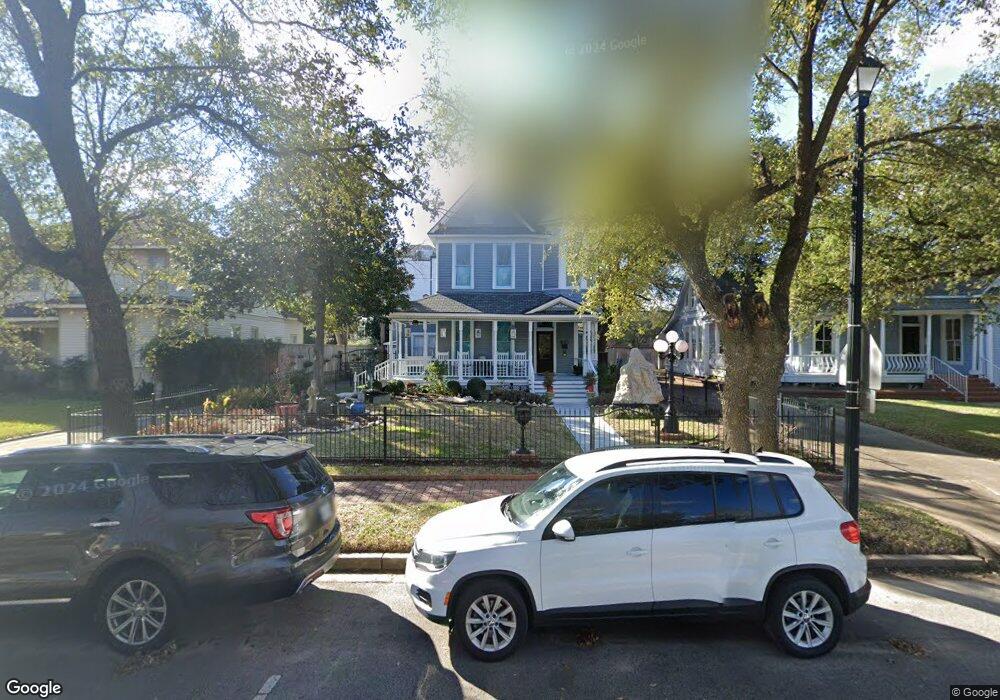 921 Heights Blvd, Houston, TX 77008 - photo 1