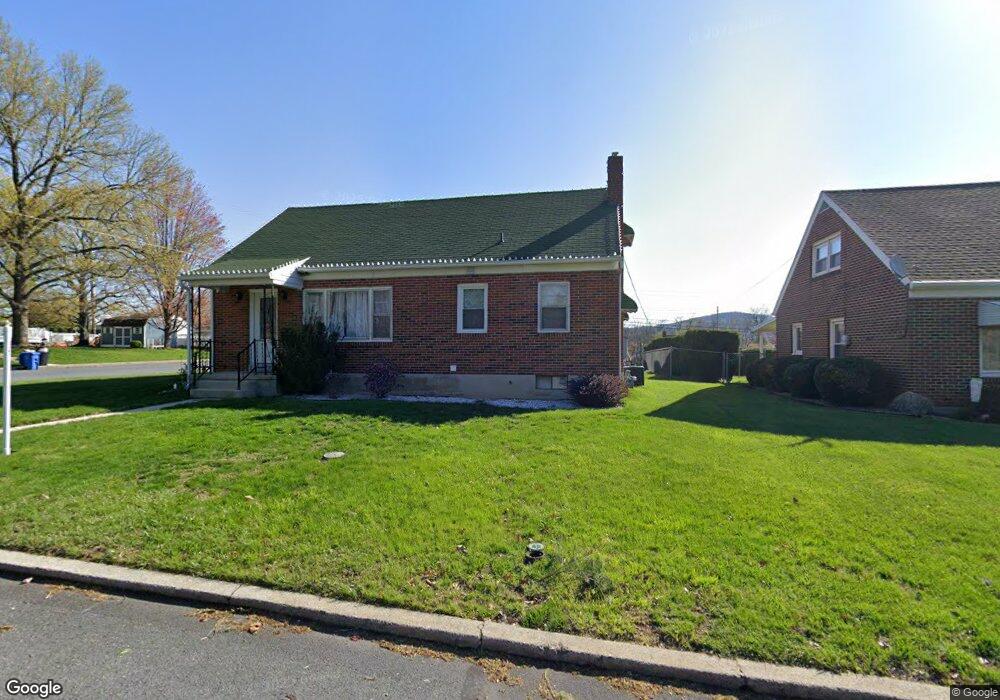 3351 Reading Crest Ave, Reading, PA 19605 - photo 1