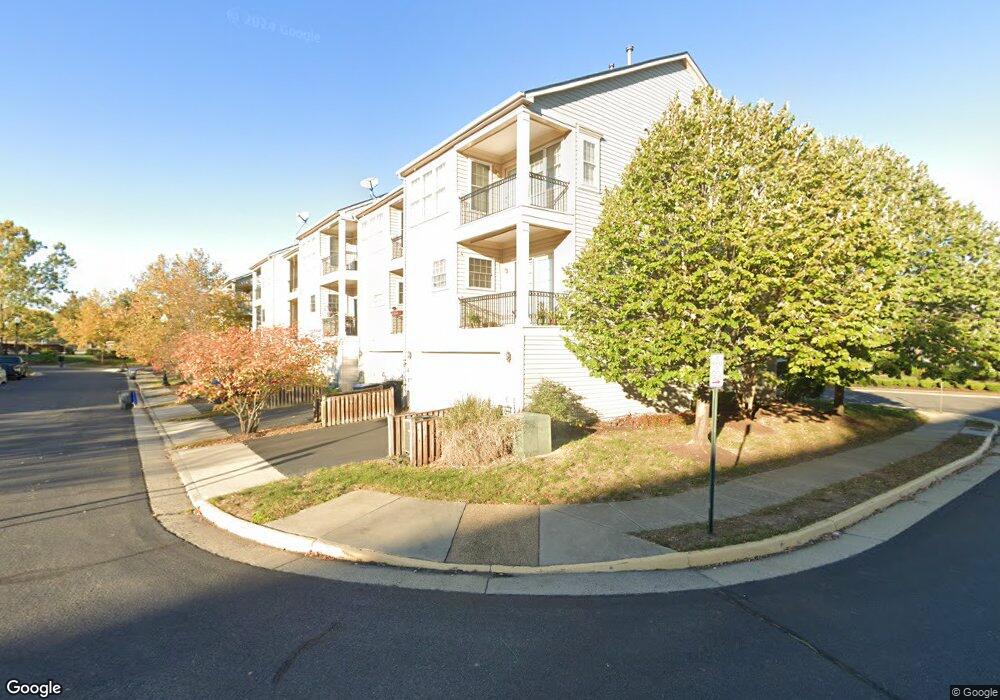 25777 Mews Terrace, Chantilly, VA 20152 - photo 1