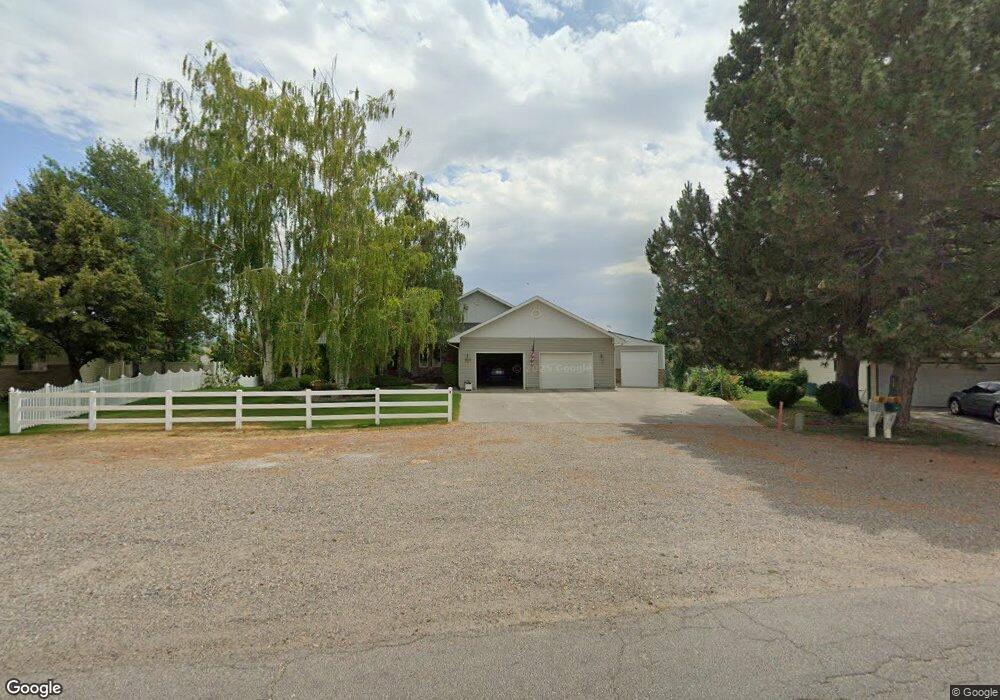 260 Bergeson Dr, Blackfoot, ID 83221 - photo 1