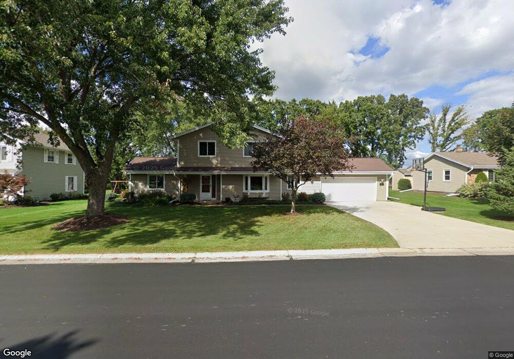 N105W17026 Old Farm Rd, Germantown, WI 53022 - photo 1